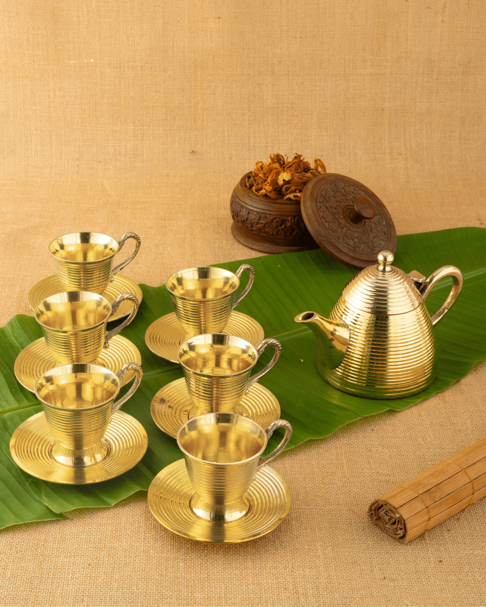 Brass Premium Cup Saucer Set with Kettle
