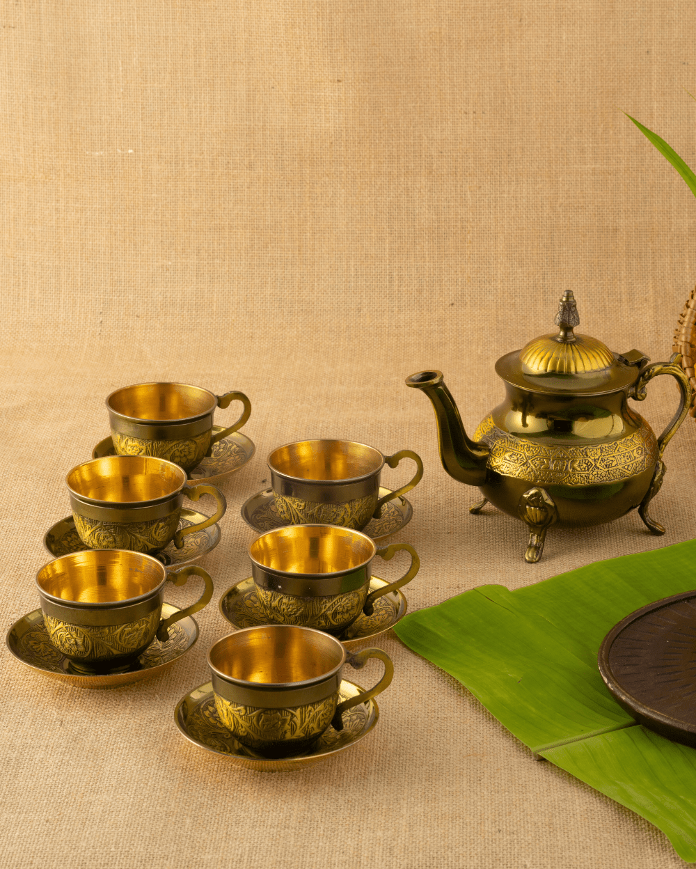 Brass Rajwadi Cup Saucer Set With Kettle