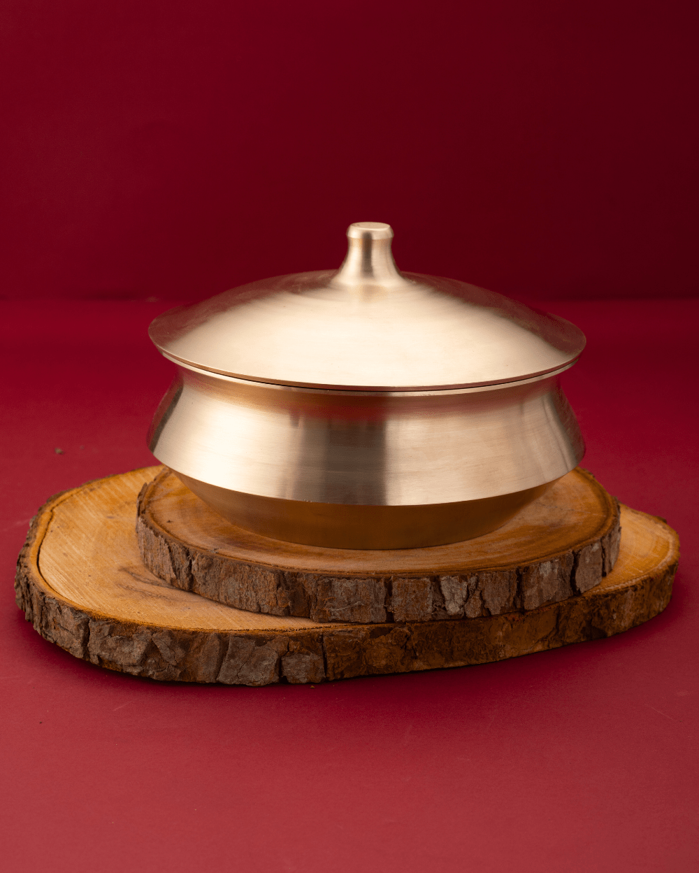 Bronze Supreme Serving Handi with Lid