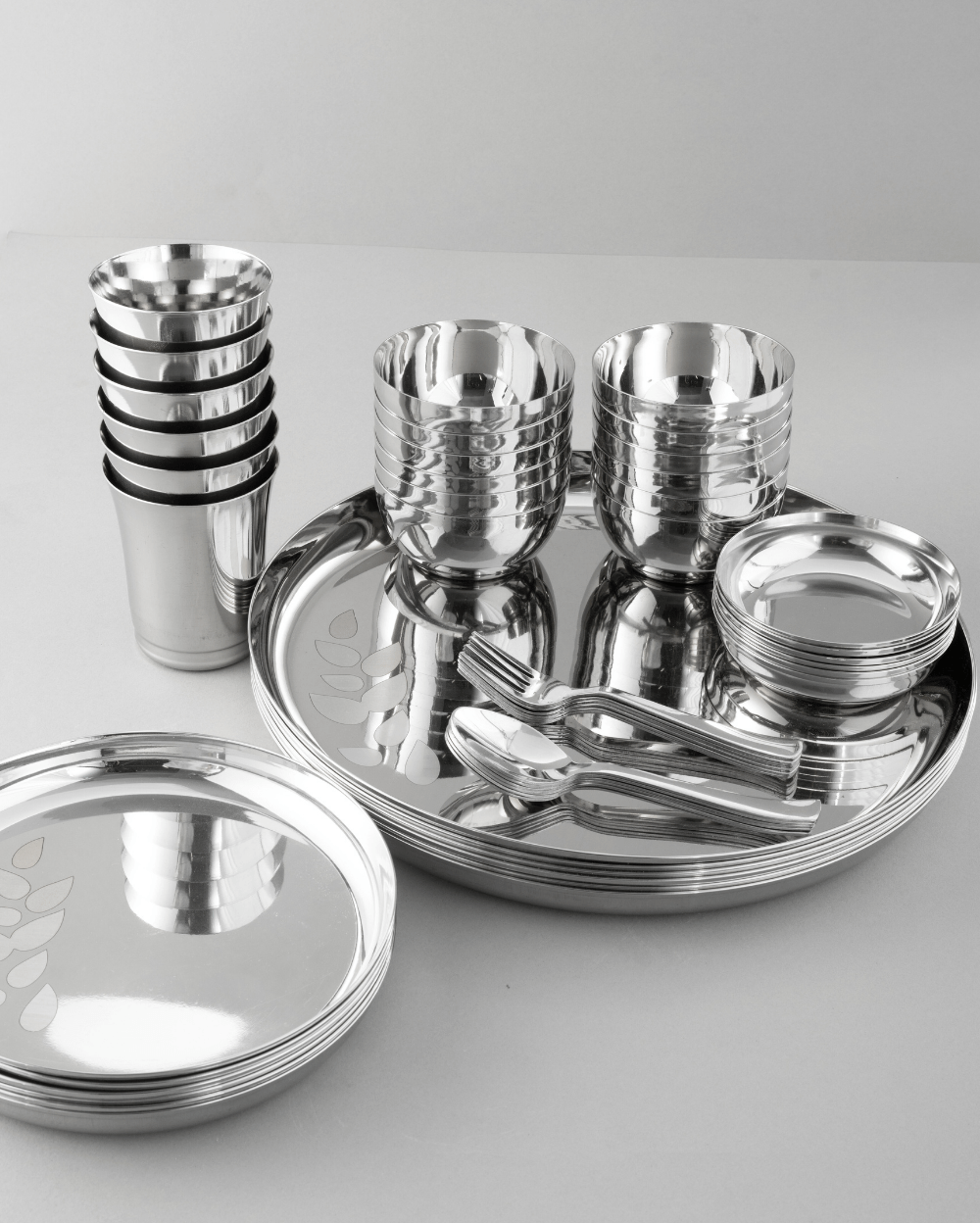 Steel Hefty Thaliset 48 Pcs