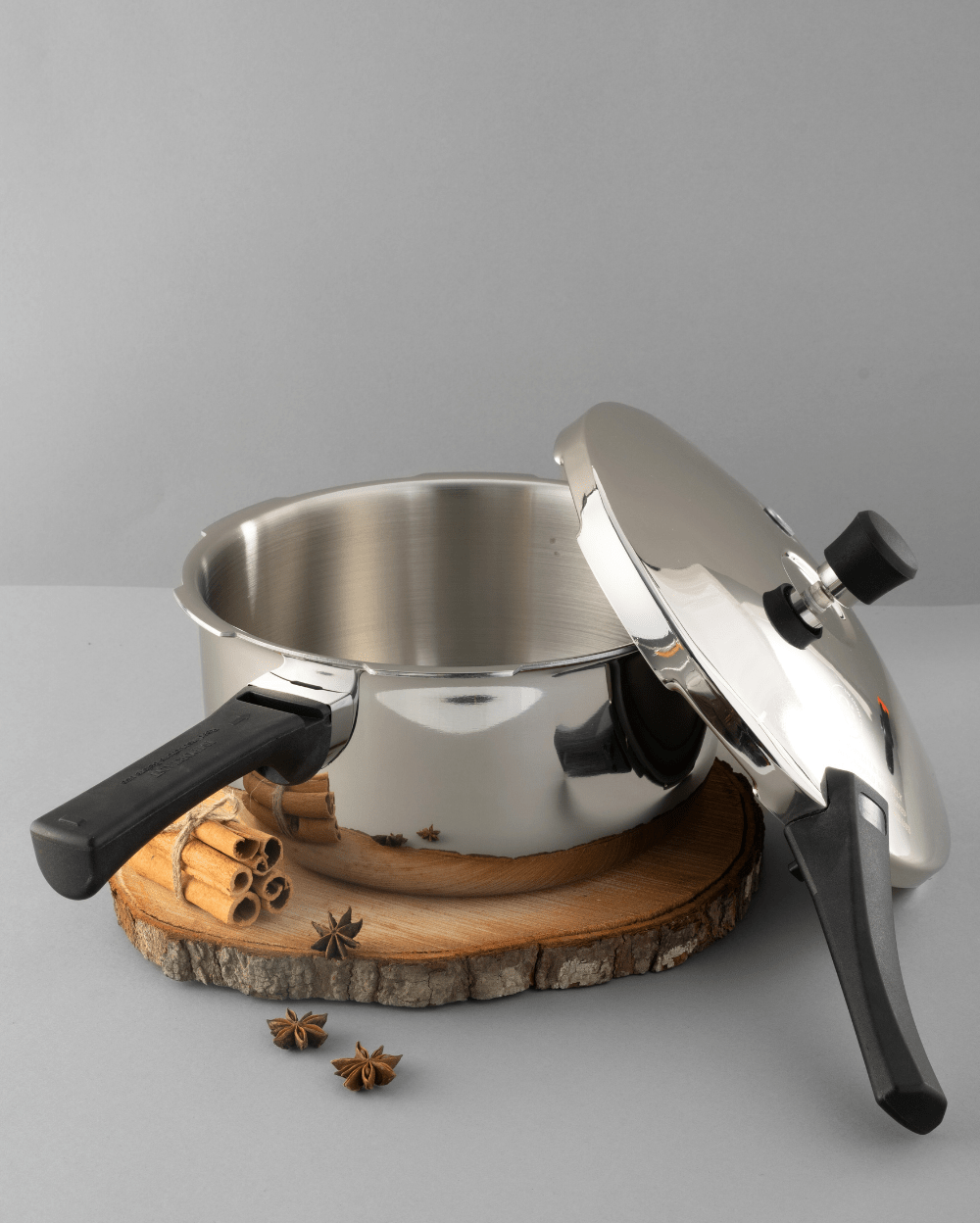 Authentic Triply Robust Pressure Cooker